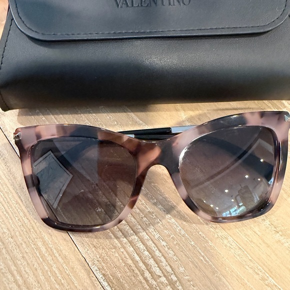 Valentino Accessories - Authentic Valentino Oversize Tortoise Sunglasses Brand New In Box